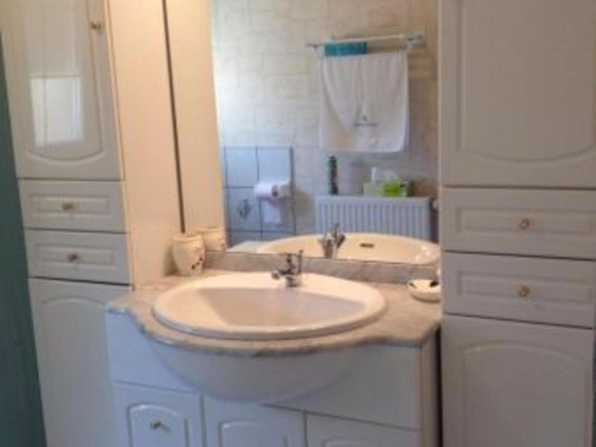 Charmant Gite A Etain, Tout Inclus, Proche Verdun Avec Terrasse Et Parking - Fr-1-585-3 المظهر الخارجي الصورة