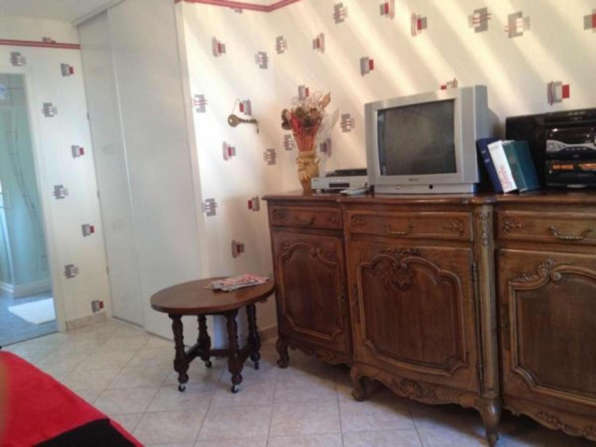 Charmant Gite A Etain, Tout Inclus, Proche Verdun Avec Terrasse Et Parking - Fr-1-585-3 المظهر الخارجي الصورة